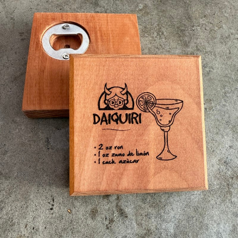 Posavasos de Roble con Destapador Estilo Cocktails