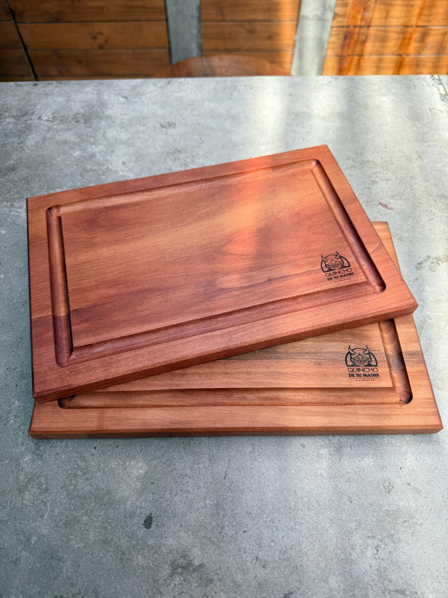 Platos de Roble