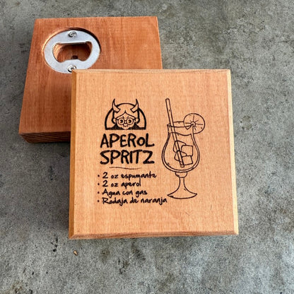 Posavasos de Roble con Destapador Estilo Cocktails